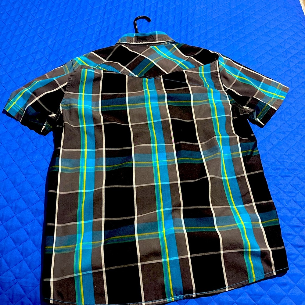 Brand-Always Push Forward Men’s Short Sleeve Button up, size Large, multi plaid